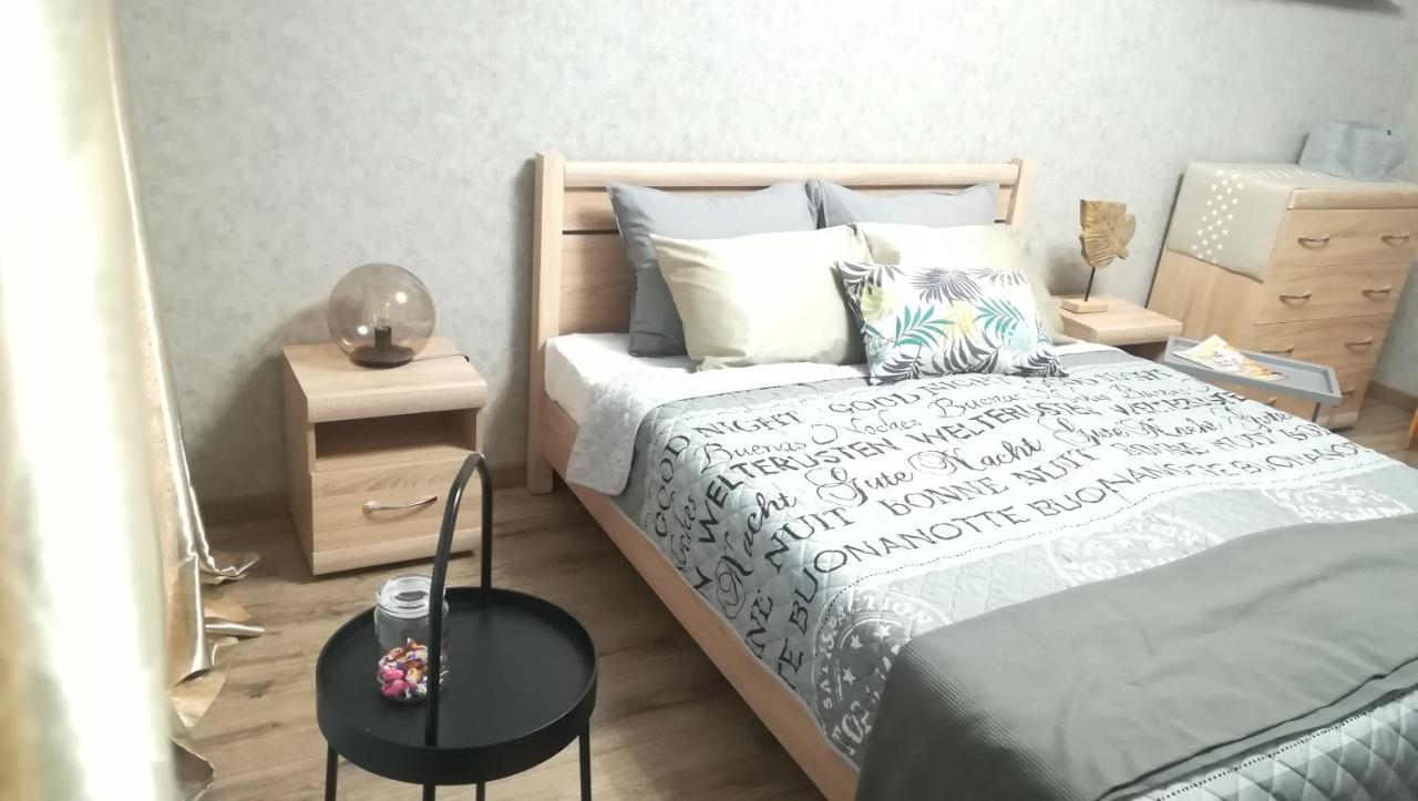 Oliva Appartamento Vitebsk Esterno foto